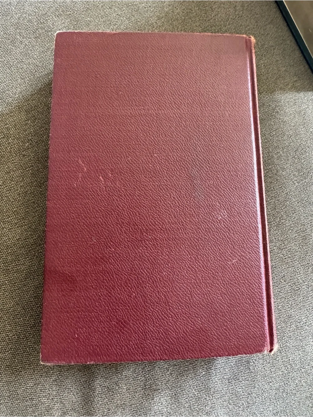 Alice's Adventures in Wonderland and Through the Looking-Glass - Classic Book